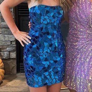 Sherri Hill glass homecoming dress💙🩵✨